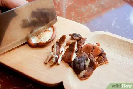 Image titled Dry Mushrooms Step 2