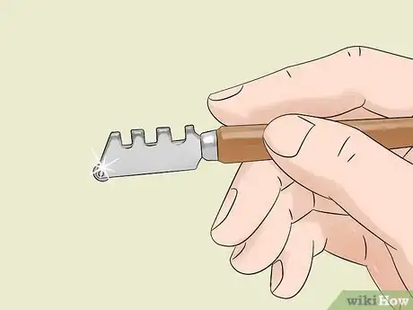 Image titled Cut Glass for a Custom Picture Frame Step 1