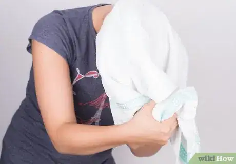 Image titled Temporarily Colour Your Hair Purple at Minimal Cost Step 2