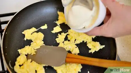 Image titled Make Scrambled Eggs Benedict Step 12