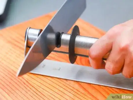 Image titled Bone a Chicken Step 1