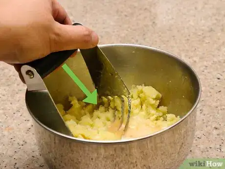 Image titled Make Leftover Vegetable Soup Step 13