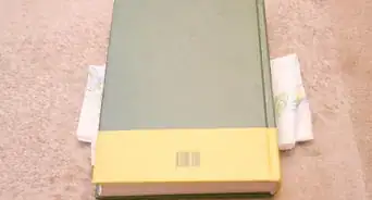 Remove Jam or Jelly Stains from Carpet