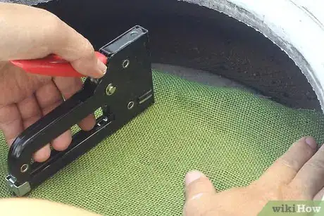 Image titled Make Upcycled Planters Step 15