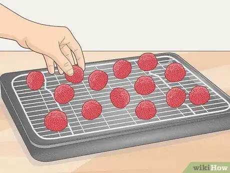 Image titled Dry Lychee Fruits Step 2