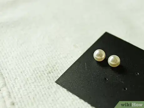 Image titled Incorporate Late Victorian Style in Your Fashion (for Ladies) Step 9