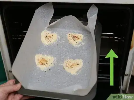 Image titled Make Parmesan Crisps Step 6