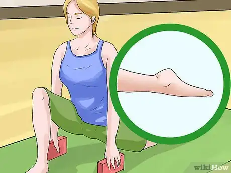 Image titled Work up to the Splits Step 12