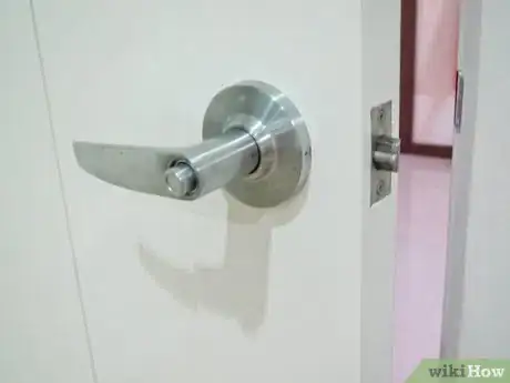 Image titled Set up a Home Yoga Studio Step 10