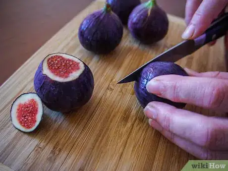 Image titled Make Stuffed Figs Step 1