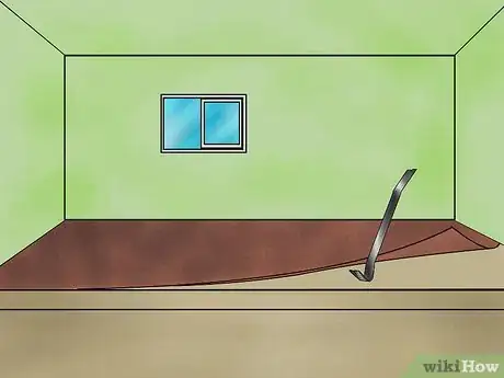 Image titled Remove An Indoor Carpet Step 3