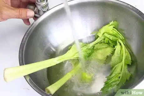 Image titled Cut Celery Step 2