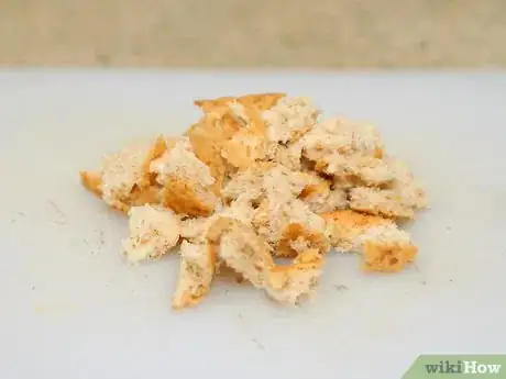 Image titled Make Toasted Garlic and Herb Bread Crumbs Step 2