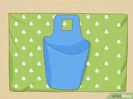 Image titled Turn a Plastic Bottle Into a Phone Charging Station Step 10