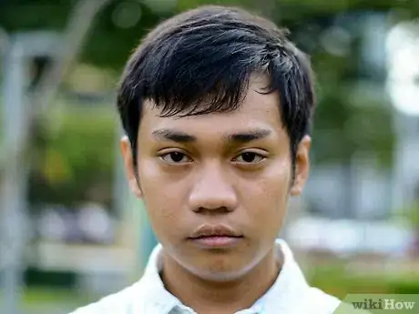 Image titled Properly Give a Speech in Front of Many People Step 5