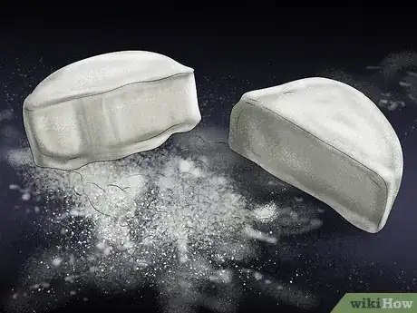 Image titled Give Supplemental Enzymes to a Cat Step 4