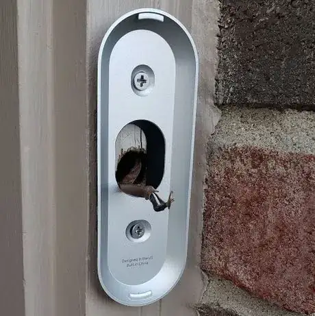 Image titled Bracketinstall