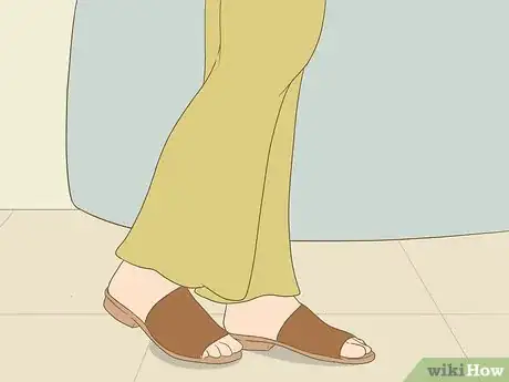 Image titled Style Palazzo Pants Step 6.jpeg