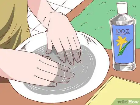 Image titled Handle an Eczema Flare Up Step 31