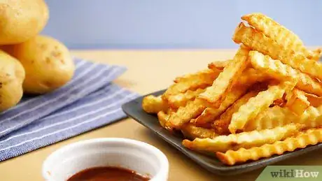 Image titled Make Crinkle Cut Chips Step 8