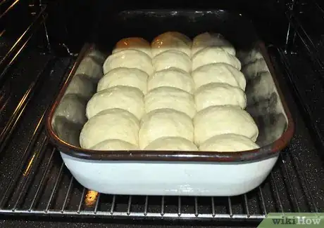 Image titled Make Pull Apart Potato Rolls Step 14