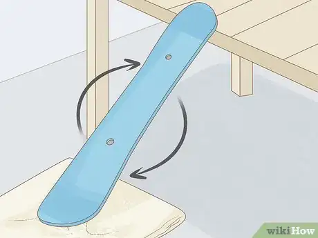 Image titled Remove Old Wax from a Snowboard Step 12