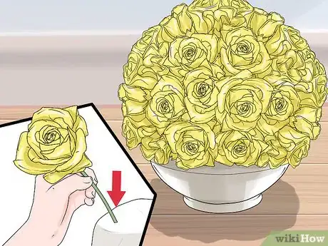 Image titled Make Rose Centerpieces Step 11
