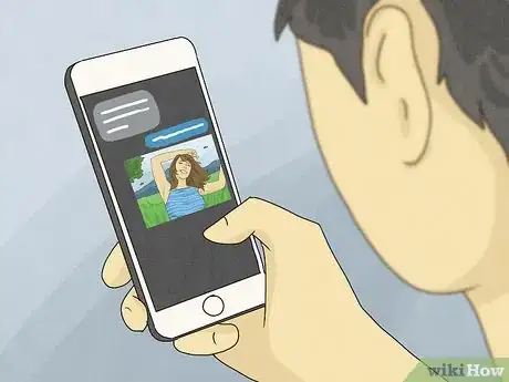 Image titled Compliment a Girl's Picture Step 4