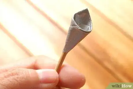 Image titled Make a Duct Tape Rose Step 4