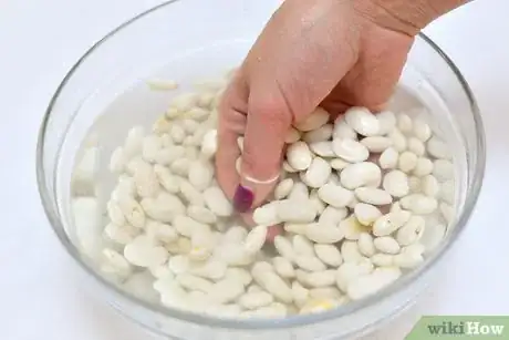 Image titled Cook Flageolet Beans Step 1