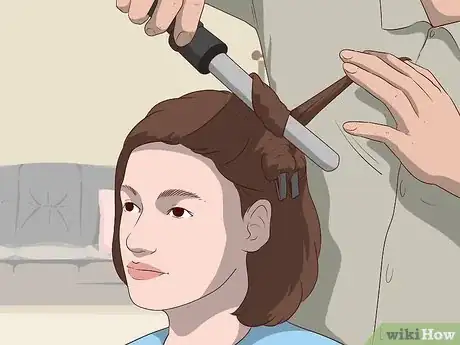 Image titled Curl Bobbed Hair Step 4.jpeg