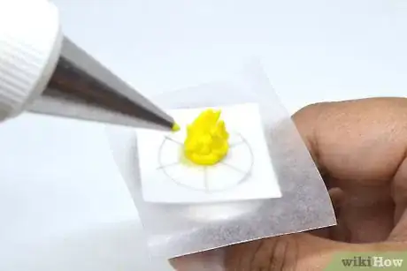 Image titled Make Tulips with Frosting Step 18