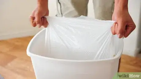 Image titled Empty a Trash Bin Step 3