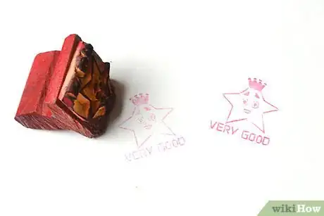 Image titled Make Stamped Wrapping Paper Step 32