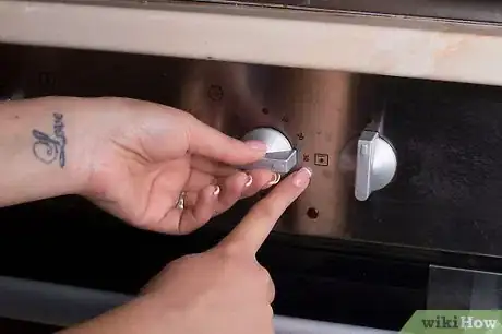 Image titled Make Sharpie Mugs Step 6