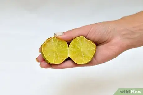 Image titled Make Autumn‐Inspired Cocktails Step 2