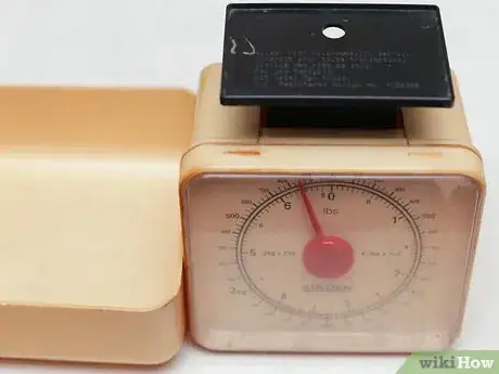 Image titled Measure Flour Step 8