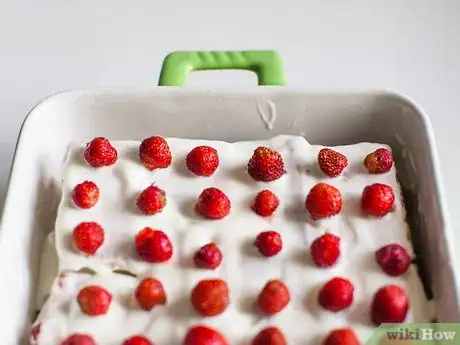 Image titled Make a Quick and Easy Cake Step 27