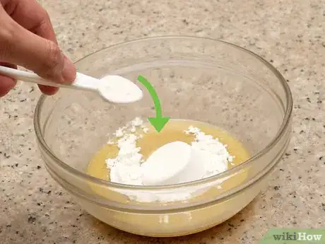 Image titled Make Cake in a Can Step 7