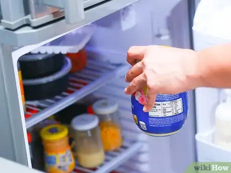 Image titled Use Mayonnaise as a Hair Conditioner Step 3