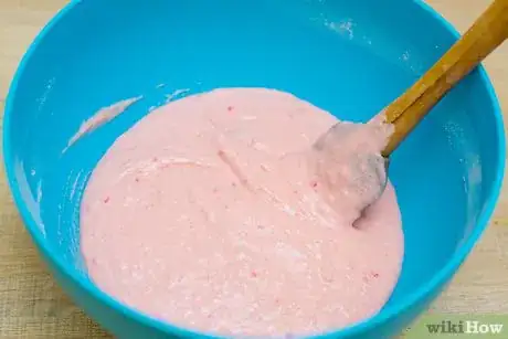 Image titled Make Strawberry Banana Cupcakes Step 3