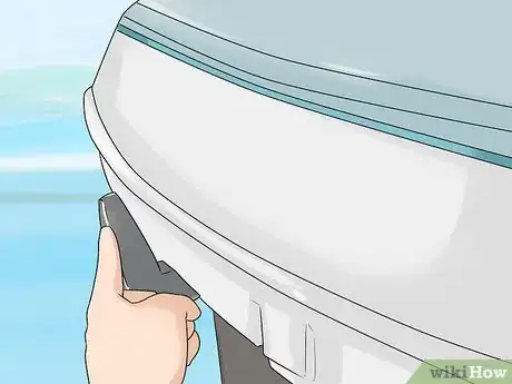Image titled Start an Outboard Motor Step 3